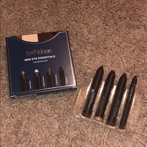 Trestique mini eye essentials never used